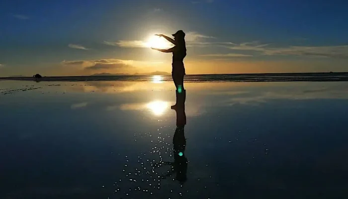 The sunset and starlight on a tour of the Uyuni Salt Flats